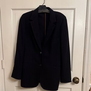 Loro Piana Women's Classic Navy Light Blazer size 48